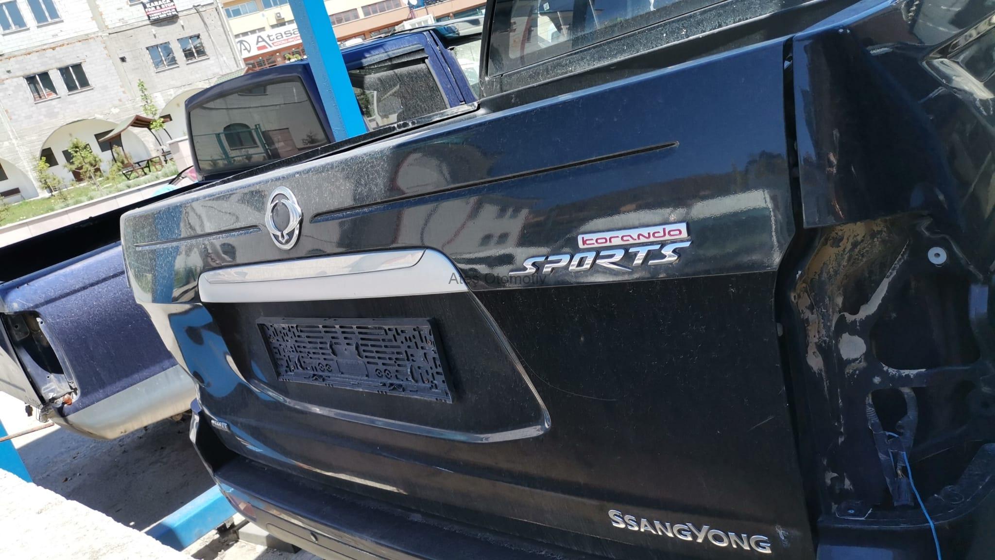 Korando Sports Arka Bagaj Kapağı Korando Sports Arka Bagaj Kapağı