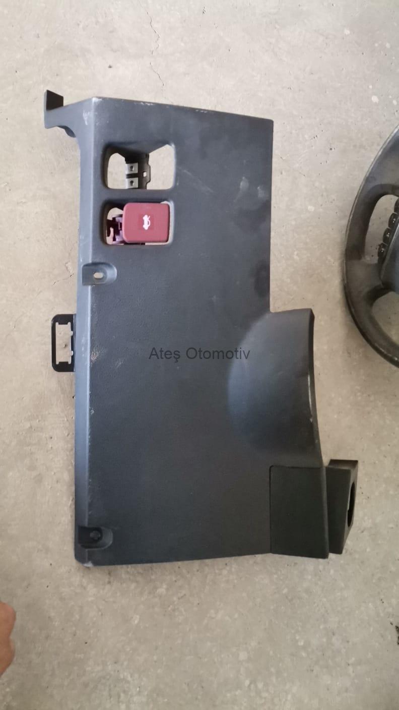 Korando Sports Direksiyon Alt Plastiği Korando Sports Direksiyon Alt Plastiği