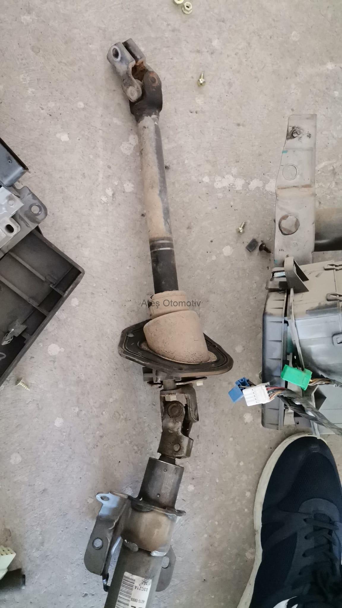 Korando Sports Direksiyon Mafsalı Şaftı Korando Sports Direksiyon Mafsalı Şaftı