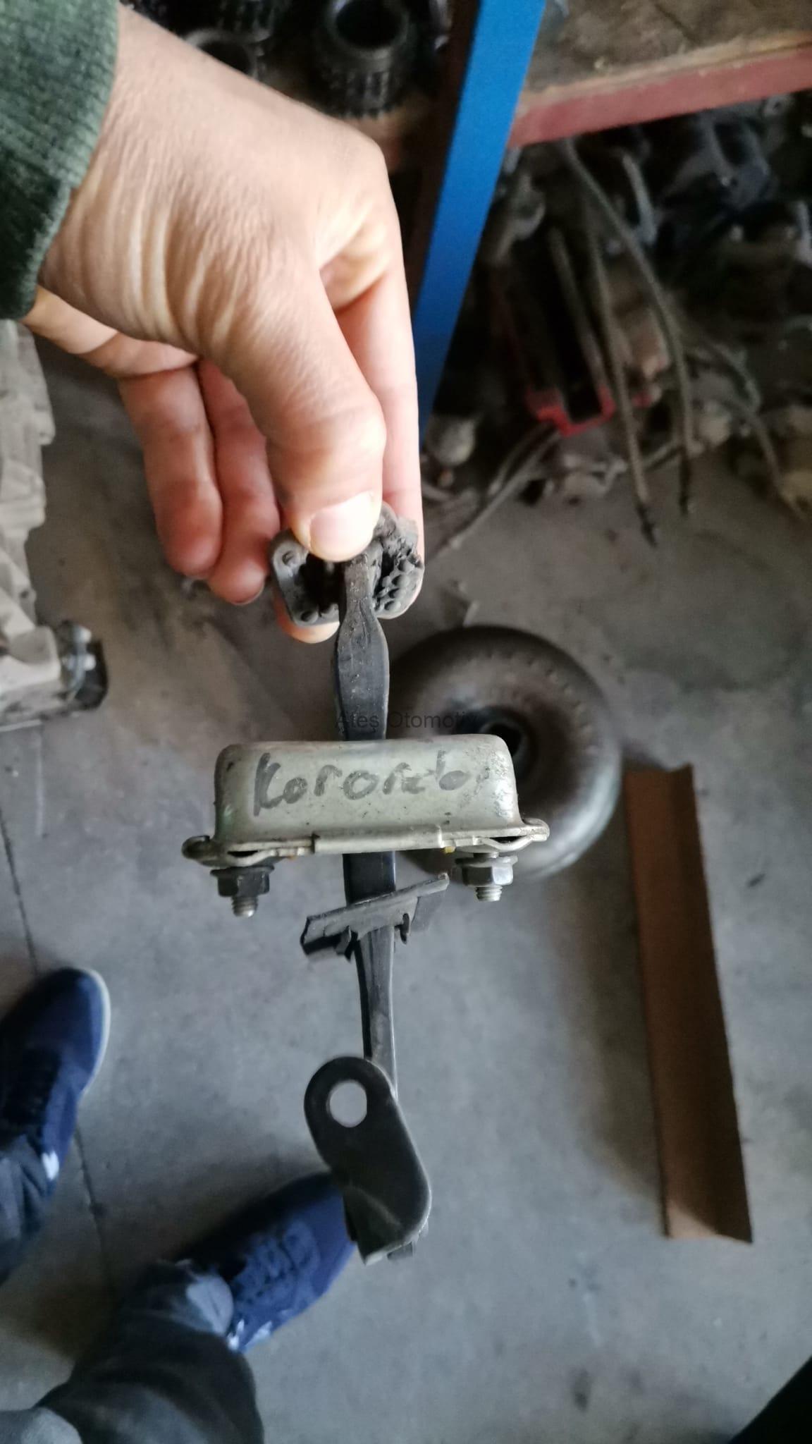 Korando Sports Kapı Gergisi Korando Sports Kapı Gergisi