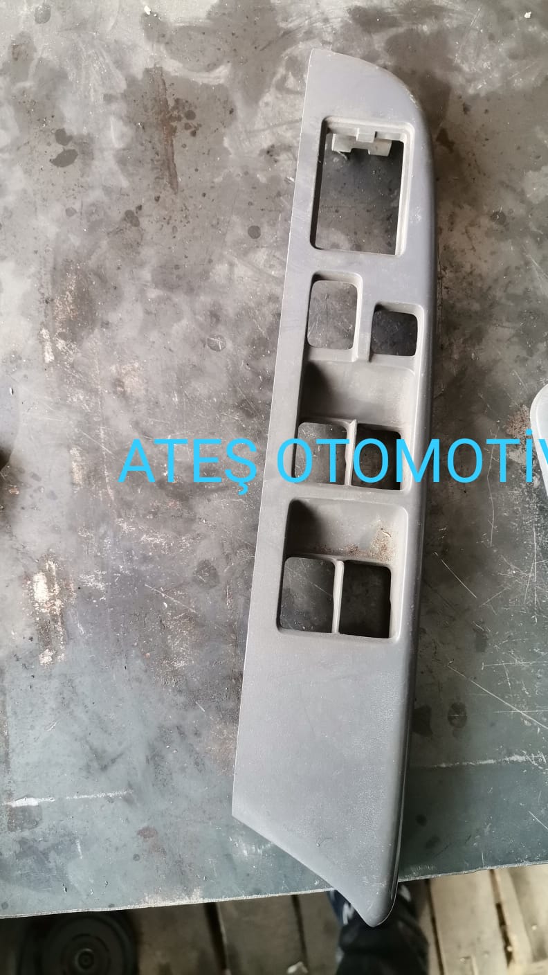 Nissan Skystar 4lü Cam Çerçevesi Nissan Skystar 4lü Cam Çerçevesi