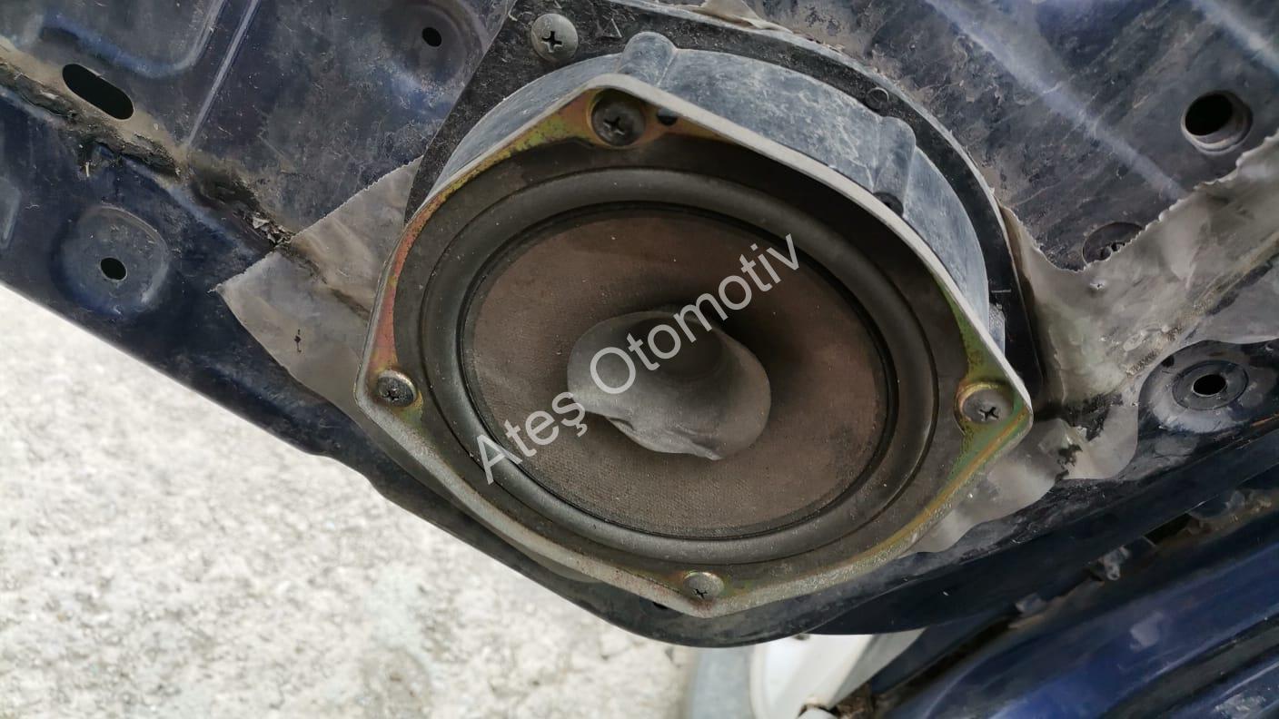 Nissan Skystar Çıkma Ön Kapı Hoparlörü Nissan Skystar Çıkma Ön Kapı Hoparlörü