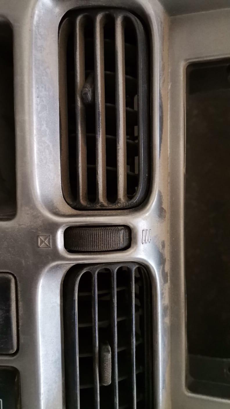 Nissan Skystar Kalorifer Izgarası Difizör